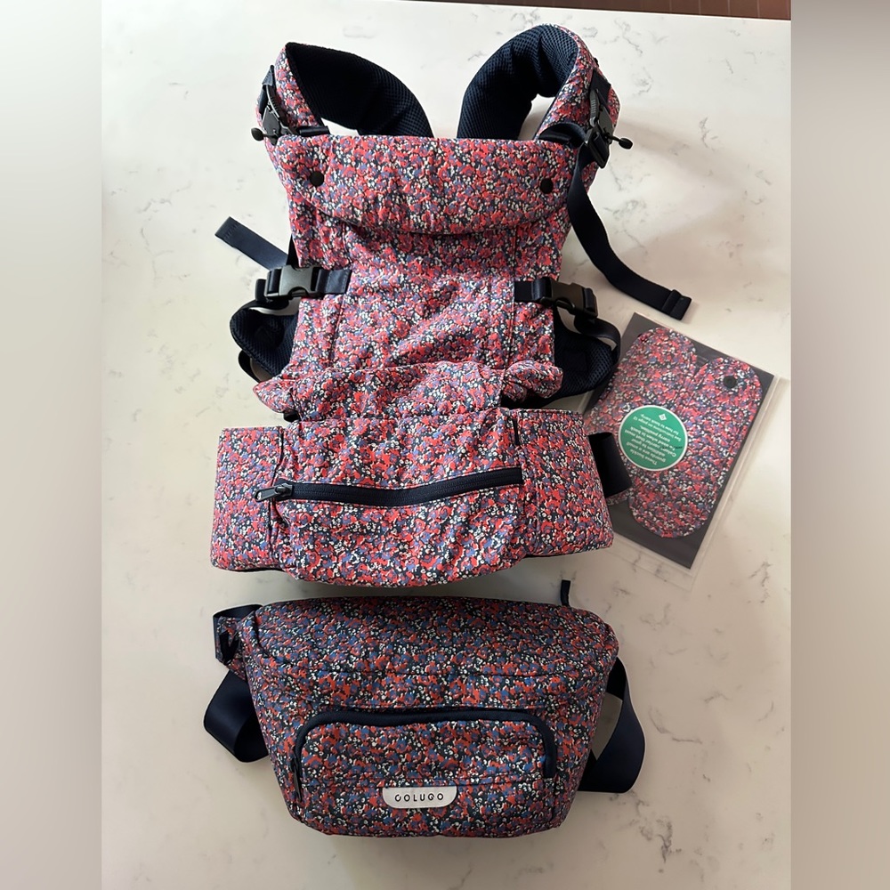 Colugo Carrier & On the Go Organizer